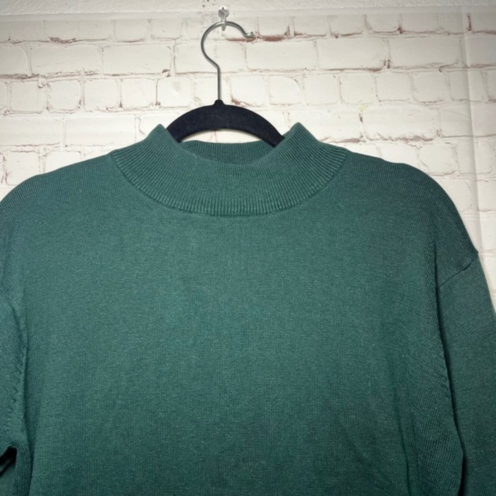 Casual Corner Mock Neck Long Sleeve Sweater Dark Green Size‎ Medium - Picture 2 of 4